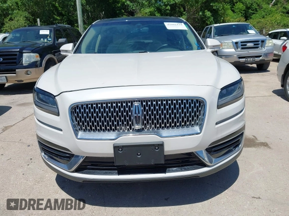 2019 Lincoln Nautilus Reserve z VIN 2LMPJ6L96KBL12639, wystawiony jako IAAI lot #42081118 z przebiegiem 23 741 mil mil oraz . Historia ofert i sprzedaży dostępna na DreamBid. Obrazek 6.