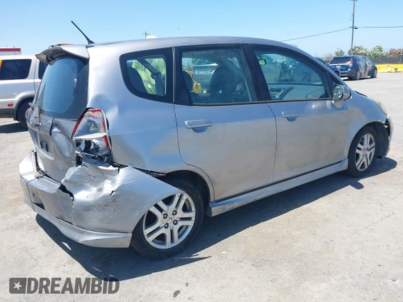 2007 Honda Fit Sport with VIN JHMGD38637S067718, listed as a IAAI auction lot 42348751 with 135,198 mi miles and . Bid and sale history available at DreamBid. Image 4.