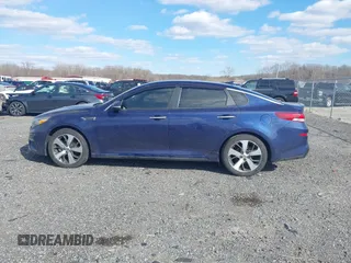 2020 Kia Optima LX with VIN 5XXGT4L37LG403219, listed as a IAAI auction lot 41689168 with 73,785 mi miles. Bid and sale history available at carsss.com. Image 14.