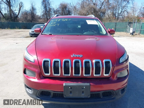 2015 Jeep Cherokee Latitude with VIN 1C4PJMCB6FW714656, listed as a IAAI auction lot 41887261 with 131,600 mi miles and . Bid and sale history available at carsss.com. Image 12.