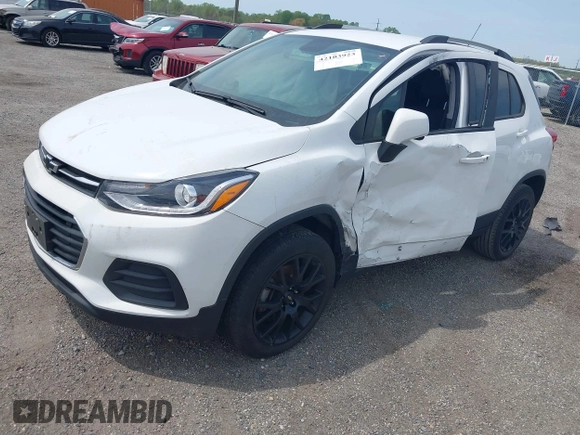 2022 Chevrolet Trax LT with VIN KL7CJPSM4NB530127, listed as a IAAI auction lot 42103923 with 34,851 mi miles and . Bid and sale history available at DreamBid. Image 17.