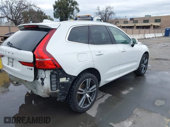 2018 Volvo XC60 Momentum z VIN YV4102RK6J1008472, wystawiony jako IAAI lot #41789008 z przebiegiem 64 123 mil mil oraz . Historia ofert i sprzedaży dostępna na DreamBid. Obrazek 4.