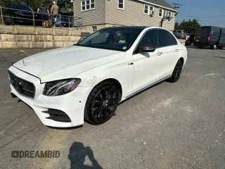 2018 Mercedes-Benz E 300 with VIN WDDZF4KB2JA384781, listed as a Copart auction lot 63822645 with 184,859 mi miles and Clean title. Bid and sale history available at DreamBid. Image 1.