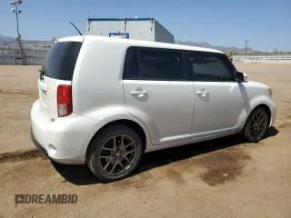2014 Scion xB z VIN JTLZE4FE3EJ059746, wystawiony jako Copart lot #52634605 z przebiegiem 181 787 mil mil oraz Szkoda całkowita • Salvage title. Historia ofert i sprzedaży dostępna na DreamBid. Obrazek 3.