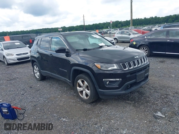 2018 Jeep Compass Latitude z VIN 3C4NJDBB1JT392421, wystawiony jako IAAI lot #42708673 z przebiegiem 166 856 mil mil oraz . Historia ofert i sprzedaży dostępna na DreamBid. Obrazek 1.