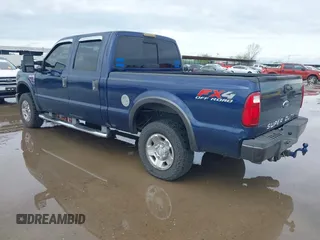 2008 Ford Super Duty F-250 SRW XL with VIN 1FTSW21R88ED91980, listed as a IAAI auction lot 41911411 with 197,558 mi miles. Bid and sale history available at carsss.com. Image 3.
