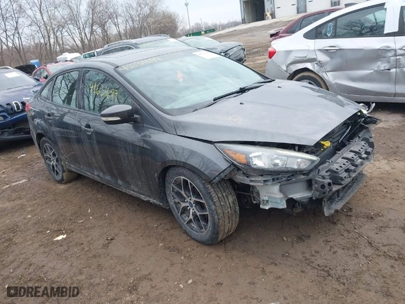 2017 Ford Focus SEL with VIN 1FADP3H27HL221776, listed as a IAAI auction lot 41631699 with 176,424 mi miles. Bid and sale history available at carsss.com. Image 1.