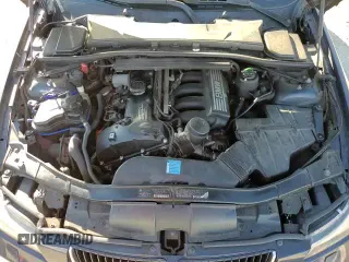 2007 BMW 3 Series 328xi with VIN WBAVC73517KP33537, listed as a Copart auction lot 84838494 with 154,227 mi miles and Salvage title. Bid and sale history available at DreamBid. Image 15.