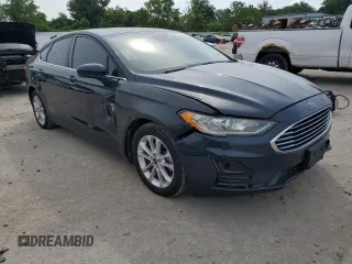 2020 Ford Fusion SE with VIN 3FA6P0HD3LR148490, listed as a Copart auction lot 66848485 with 114,075 mi miles and Clean title. Bid and sale history available at DreamBid. Image 4.