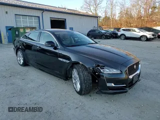 2016 Jaguar XJ R-Sport with VIN SAJWJ1CDXG8V99210, listed as a Copart auction lot 82693224 with 81,978 mi miles and Salvage title. Bid and sale history available at DreamBid. Image 10.