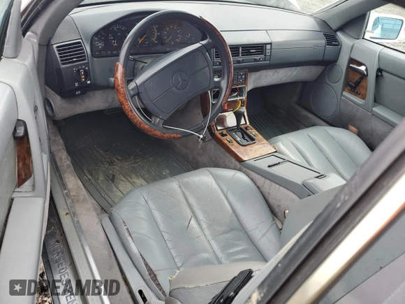 1991 Mercedes-Benz 300 with VIN WDBFA61E3MF015341, listed as a Copart auction lot 49173335 with 160,319 mi miles and Clean Title. Bid and sale history available at DreamBid. Image 8.