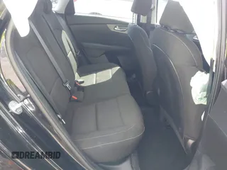 2021 Kia Forte LXS с VIN 3KPF24AD9ME264604, выставлен на аукционе IAAI как лот 42209307 с пробегом 95 934 миль миль и . История ставок и продаж доступна на DreamBid. Изображение 8.
