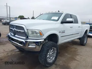 2015 Ram 2500 Laramie с VIN 3C6UR5NL3FG548061, выставлен на аукционе IAAI как лот 42414732 с пробегом 204 608 миль миль и . История ставок и продаж доступна на DreamBid. Изображение 18.