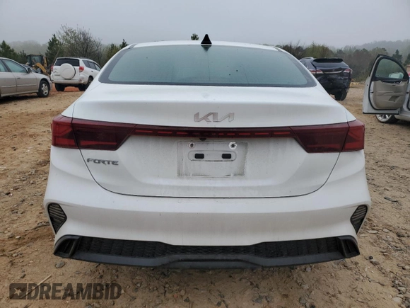 2022 Kia Forte LXS with VIN 3KPF24AD9NE418729, listed as a Copart auction lot 50876715 with 42,661 mi miles and Salvage Title. Bid and sale history available at carsss.com. Image 6.