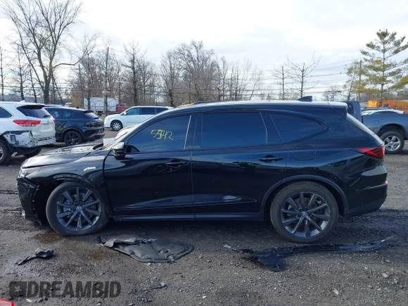2025 Acura MDX w/A-Spec Package с VIN 5J8YE1H07SL000336, выставлен на аукционе IAAI как лот 41725542 с пробегом 6 013 миль миль и . История ставок и продаж доступна на DreamBid. Изображение 14.