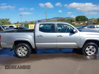 2017 Toyota Tacoma SR with VIN 5TFAX5GNXHX098715, listed as a IAAI auction lot 41381938 with 155,787 mi miles. Bid and sale history available at carsss.com. Image 14.