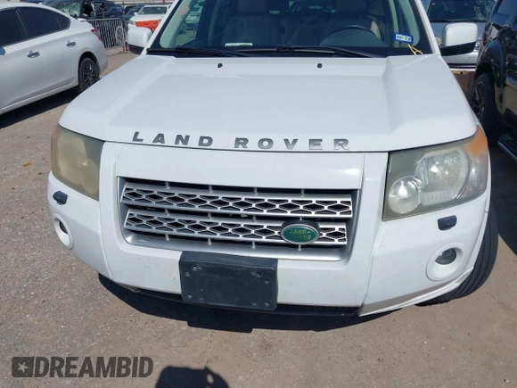 2011 Land Rover LR2 HSE with VIN SALFT2BN3BH245703, listed as a IAAI auction lot 41991539 with 145,113 mi miles and . Bid and sale history available at DreamBid. Image 6.