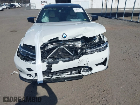 2021 BMW 3 Series 330i with VIN 3MW5R1J08M8B89327, listed as a IAAI auction lot 41655721 with 22,064 mi miles. Bid and sale history available at carsss.com. Image 6.
