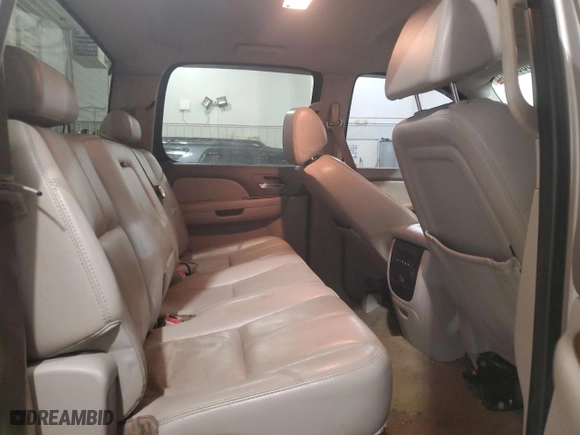 2008 GMC Sierra 1500 SLE1 with VIN 3GTEK13J98G221324, listed as a Copart auction lot 45364655 with 305,436 mi miles and Salvage Title. Bid and sale history available at carsss.com. Image 10.