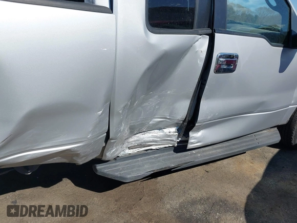2005 Ford F-150 XLT with VIN 1FTPX145X5NA78866, listed as a IAAI auction lot 41898595 with 173,659 mi miles. Bid and sale history available at carsss.com. Image 6.