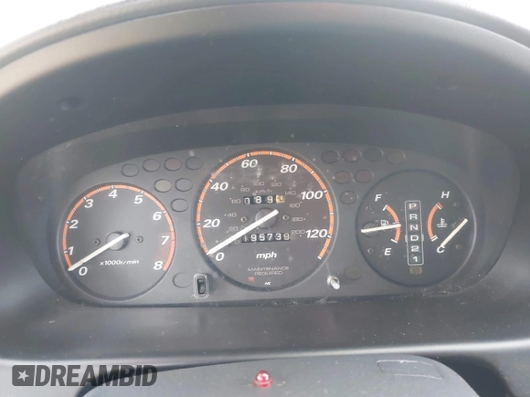 2000 Honda CR-V SE with VIN JHLRD1878YS017229, listed as a IAAI auction lot 41573475 with 195,739 mi miles. Bid and sale history available at carsss.com. Image 7.