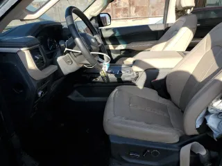 2022 Ford Expedition Max Limited z VIN 1FMJK1KT0NEA41696, wystawiony jako Copart lot #52596085 z przebiegiem 21 792 mil mil oraz Szkoda całkowita • Salvage title. Historia ofert i sprzedaży dostępna na DreamBid. Obrazek 7.