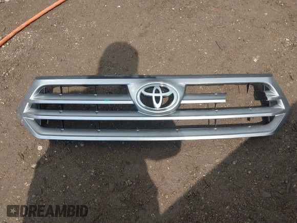 2011 Toyota Highlander Limited with VIN 5TDDK3EH4BS088031, listed as a IAAI auction lot 42515112 with 229,117 mi miles and . Bid and sale history available at DreamBid. Image 12.