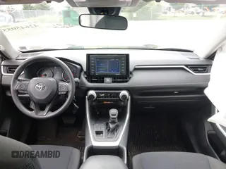 2022 Toyota RAV4 LE with VIN JTMF1RFV6ND088373, listed as a IAAI auction lot 42645055 with 33,048 mi miles and . Bid and sale history available at DreamBid. Image 5.