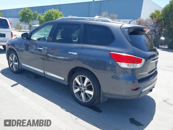 2013 Nissan Pathfinder SL with VIN 5N1AR2MN3DC604721, listed as a IAAI auction lot 42204383 with 149,536 mi miles and . Bid and sale history available at DreamBid. Image 3.