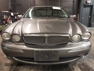 2007 Jaguar X-Type z VIN SAJWA51A37WJ17866, wystawiony jako IAAI lot #41536063 z przebiegiem 121 177 mil mil oraz . Historia ofert i sprzedaży dostępna na DreamBid. Obrazek 6.