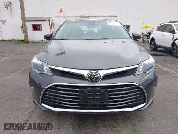 2016 Toyota Avalon Limited with VIN 4T1BK1EB8GU238289, listed as a IAAI auction lot 41260550 with 32,058 mi miles and . Bid and sale history available at carsss.com. Image 12.