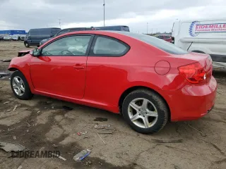 2005 Scion tC z VIN JTKDE177450048256, wystawiony jako Copart lot #50401245 z przebiegiem 146 677 mil mil oraz Tytuł czysty. Historia ofert i sprzedaży dostępna na DreamBid. Obrazek 2.