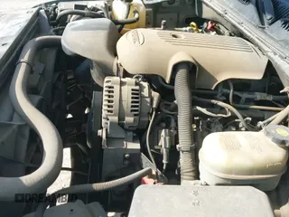 2006 GMC Sierra 1500 SL с VIN 2GTEK13V361342620, выставлен на аукционе IAAI как лот 42041173 с пробегом 168 745 миль миль и . История ставок и продаж доступна на DreamBid. Изображение 20.