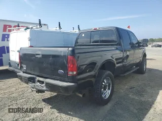2003 Ford F-250 XL with VIN 1FTNW21P03EC70140, listed as a Copart auction lot 60461875 with 133,397 mi miles and Clean title. Bid and sale history available at DreamBid. Image 3.