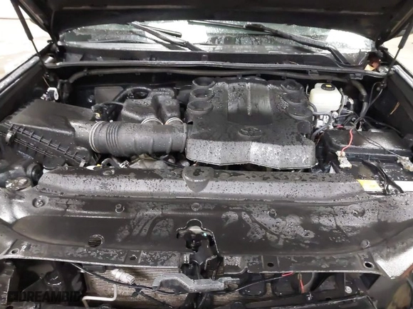 2018 Toyota 4Runner SR5 with VIN JTEBU5JR6J5536586, listed as a IAAI auction lot 41325031 with 118,444 mi miles. Bid and sale history available at carsss.com. Image 10.