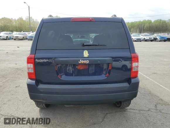 2014 Jeep Patriot Altitude with VIN 1C4NJPBA1ED689841, listed as a Copart auction lot 53427925 with 168,601 mi miles and Salvage title. Bid and sale history available at DreamBid. Image 6.