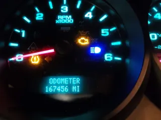 2008 Chevrolet Silverado 1500 1LT with VIN 1GCEK14038Z264630, listed as a IAAI auction lot 41568850 with 167,456 mi miles and . Bid and sale history available at DreamBid. Image 15.