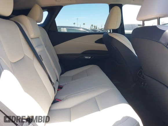 2025 Lexus RX 350h with VIN 2T2BBMCA8SC084121, listed as a IAAI auction lot 42644072 with 4,200 mi miles and . Bid and sale history available at DreamBid. Image 8.