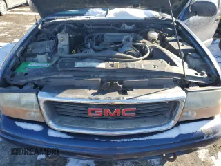 2004 GMC Sonoma SLS with VIN 1GTDT13X24K138866, listed as a Copart auction lot 46096955 with 215,499 mi miles and Salvage Title. Bid and sale history available at carsss.com. Image 11.