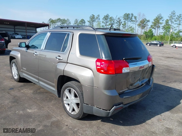 2012 GMC Terrain SLT-1 with VIN 2GKALUEK8C6380606, listed as a IAAI auction lot 41935243 with 123,243 mi miles. Bid and sale history available at carsss.com. Image 3.