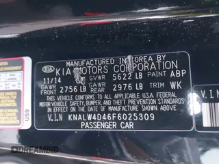 2015 Kia K900 Luxury with VIN KNALW4D46F6025309, listed as a IAAI auction lot 41316628 with 152,925 mi miles. Bid and sale history available at carsss.com. Image 9.