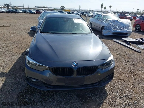 2019 BMW 4 Series 430i with VIN WBA4J1C50KBM17571, listed as a IAAI auction lot 41719938 with 89,552 mi miles. Bid and sale history available at carsss.com. Image 13.