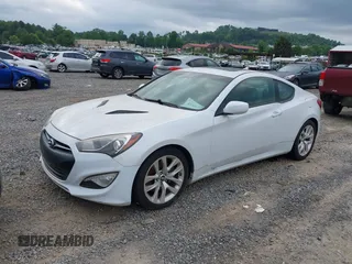 2014 Hyundai Genesis Coupe R-Spec z VIN KMHHT6KD5EU121308, wystawiony jako IAAI lot #42306324 z przebiegiem 82 393 mil mil oraz . Historia ofert i sprzedaży dostępna na DreamBid. Obrazek 2.