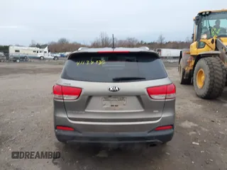 2016 Kia Sorento LX with VIN 5XYPGDA33GG145760, listed as a IAAI auction lot 41138936 with 156,010 mi miles. Bid and sale history available at carsss.com. Image 16.
