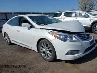 2014 Hyundai Azera with VIN KMHFG4JGXEA345249, listed as a IAAI auction lot 42118221 with 66,567 mi miles and . Bid and sale history available at carsss.com. Image 1.