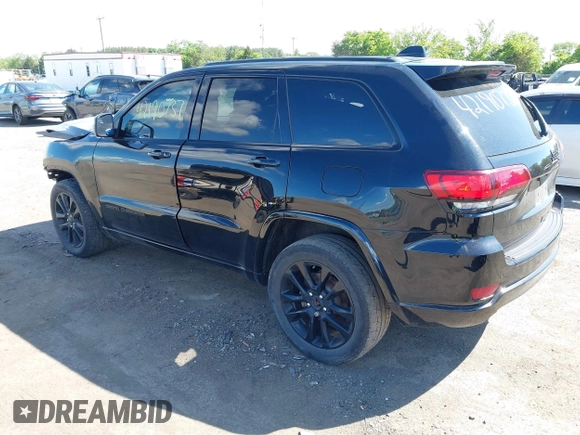 2018 Jeep Grand Cherokee Altitude with VIN 1C4RJFAG6JC147832, listed as a IAAI auction lot 42190737 with 104,280 mi miles and . Bid and sale history available at DreamBid. Image 3.