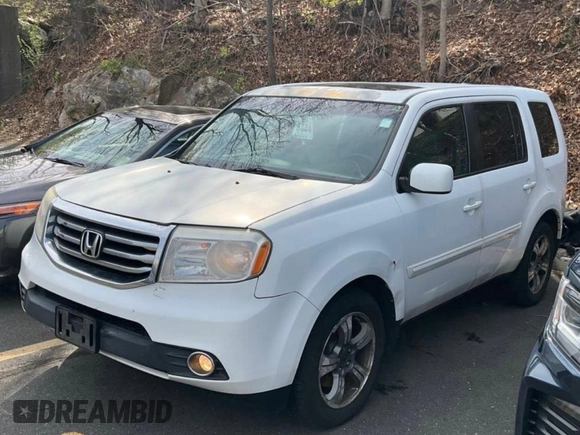 2015 Honda Pilot SE with VIN 5FNYF4H39FB028011, listed as a Copart auction lot 55280155 with 202,846 mi miles and Clean Title. Bid and sale history available at carsss.com. Image 2.