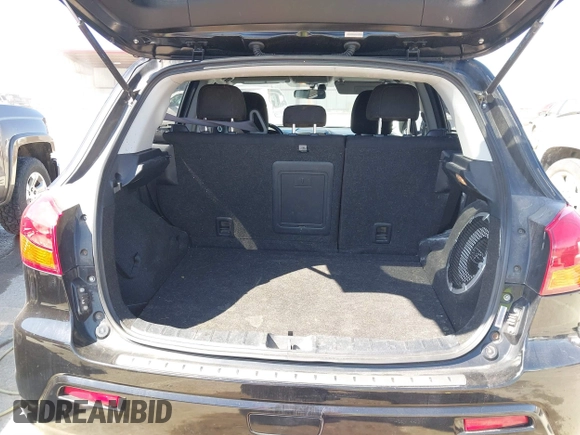 2011 Mitsubishi Outlander SE with VIN JA4AR4AU9BZ015804, listed as a IAAI auction lot 41749170 with 87,967 mi miles and . Bid and sale history available at DreamBid. Image 17.