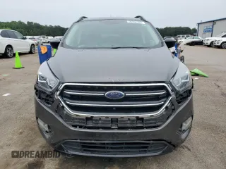 2017 Ford Escape SE z VIN 1FMCU9GD1HUB35003, wystawiony jako Copart lot #56502385 z przebiegiem 74 409 mil mil oraz Szkoda całkowita • Salvage title. Historia ofert i sprzedaży dostępna na DreamBid. Obrazek 5.