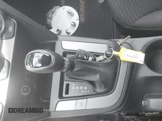 2019 Hyundai Elantra SE with VIN 5NPD74LF8KH466771, listed as a IAAI auction lot 41939834 with 68,062 mi miles and . Bid and sale history available at DreamBid. Image 11.